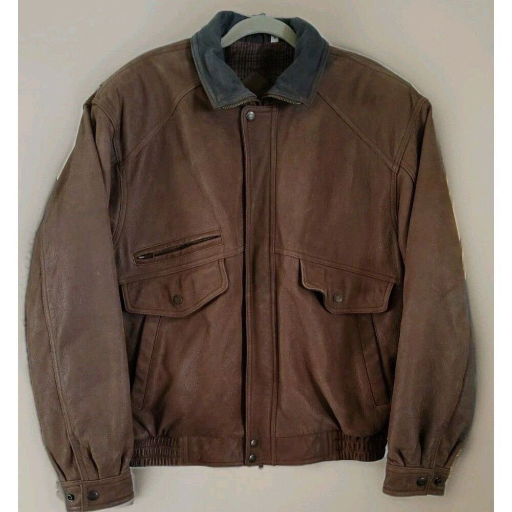 Roundtree &. York Leather Jacket Men's Size M Brown  Plaid Lining Pockets Zip